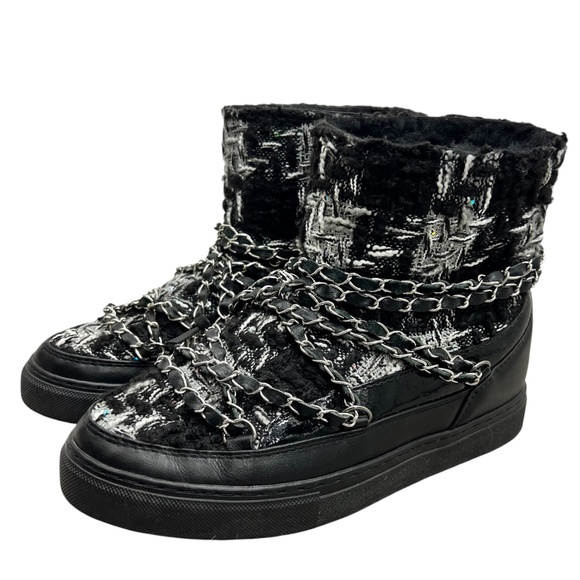 Inuikii Black White Tartan Tweed Sherpa lined chain detail Winter Boots EU 38/7 - Picture 3 of 14
